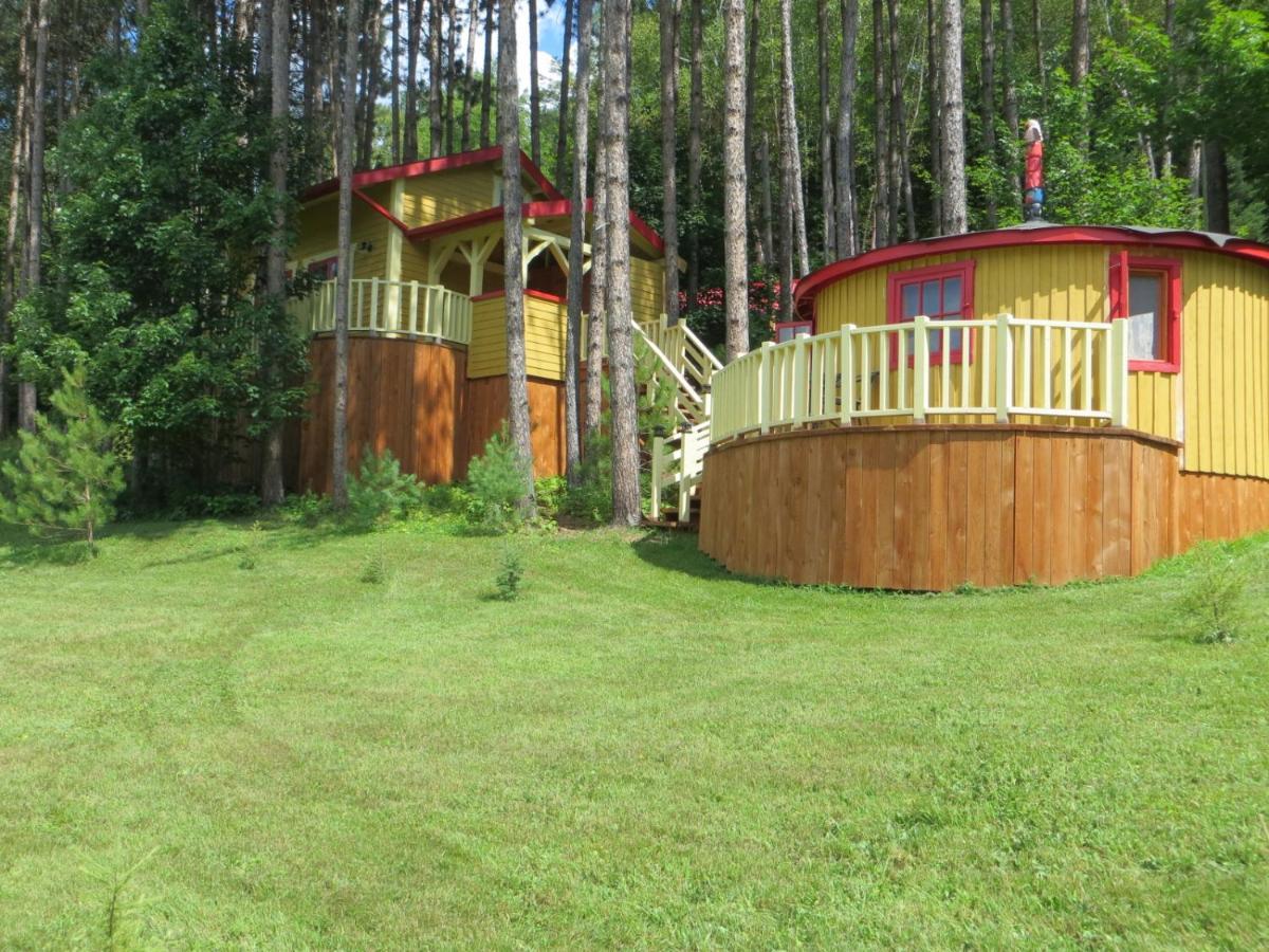 La Maison Sous Les Arbres Saint Roch de Mekinac Eksteriør bilde